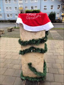 Heidelsteigschule - Weihnachtsbrunnen